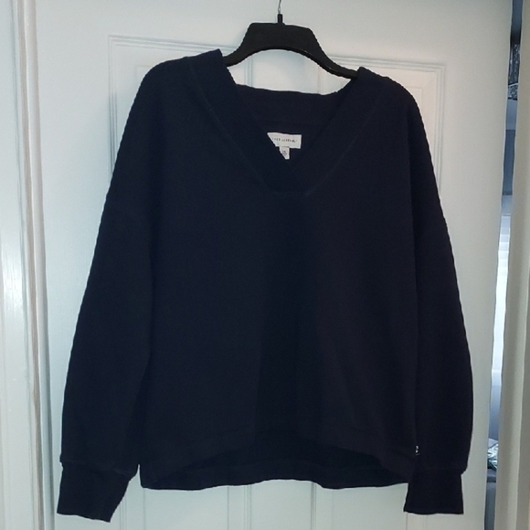 Free assembly Blue V-Neck Sweater with Long Sleeves and Relaxed Fit - Picture 2 of 4
